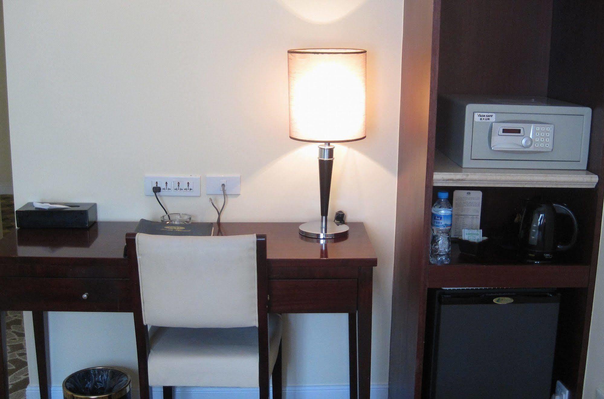 Asset Hotel Shanghaj Zewnętrze zdjęcie